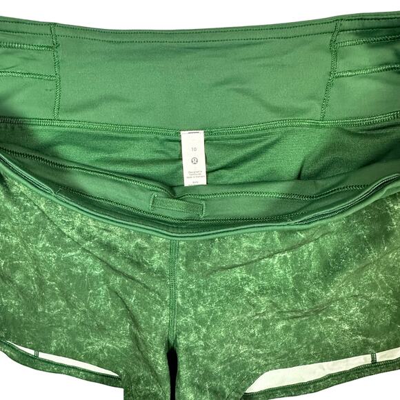 Lululemon Speed Up Low-Rise Lined Short 2.5" Everglade Size 10 - Picture 5 of 6